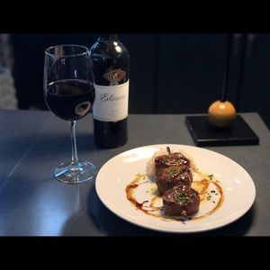 Meet your Posher, Mark